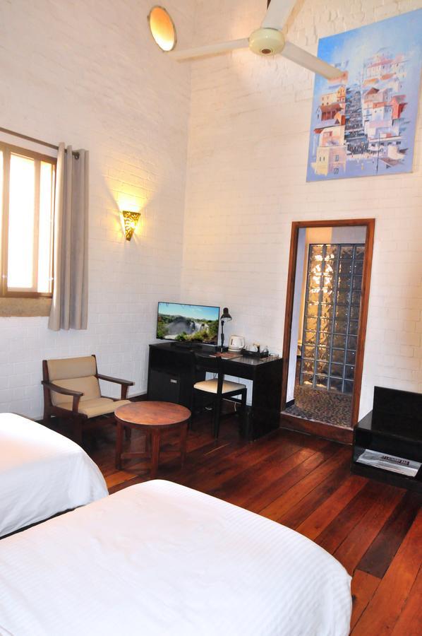 Rova Hotel Antananarivo Exterior photo